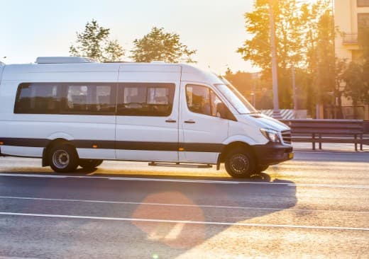Louer un mini bus avec chauffeur