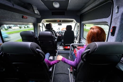 Louer un taxibus avec chauffeur